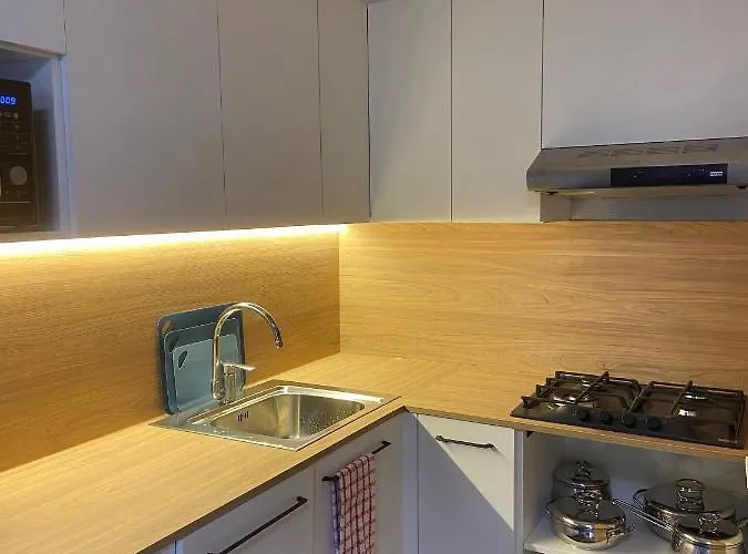 Cornicello With Pool By Glam Apartament